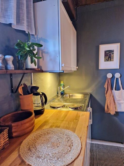 Cosy Ground Floor Apartment With Three Bedrooms Берген Екстериор снимка
